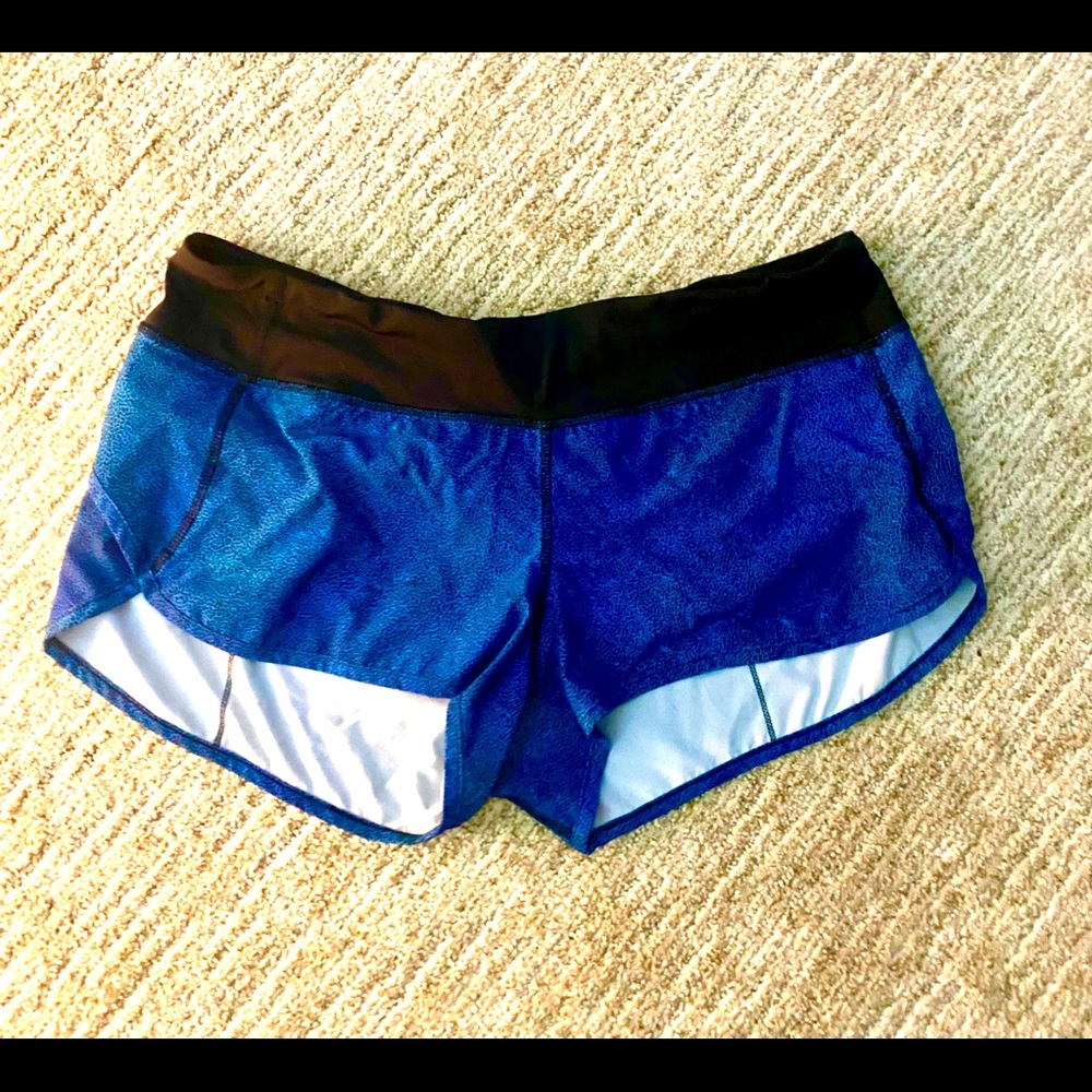 Rare Lululemon speed up shorts 2.5’ size 10